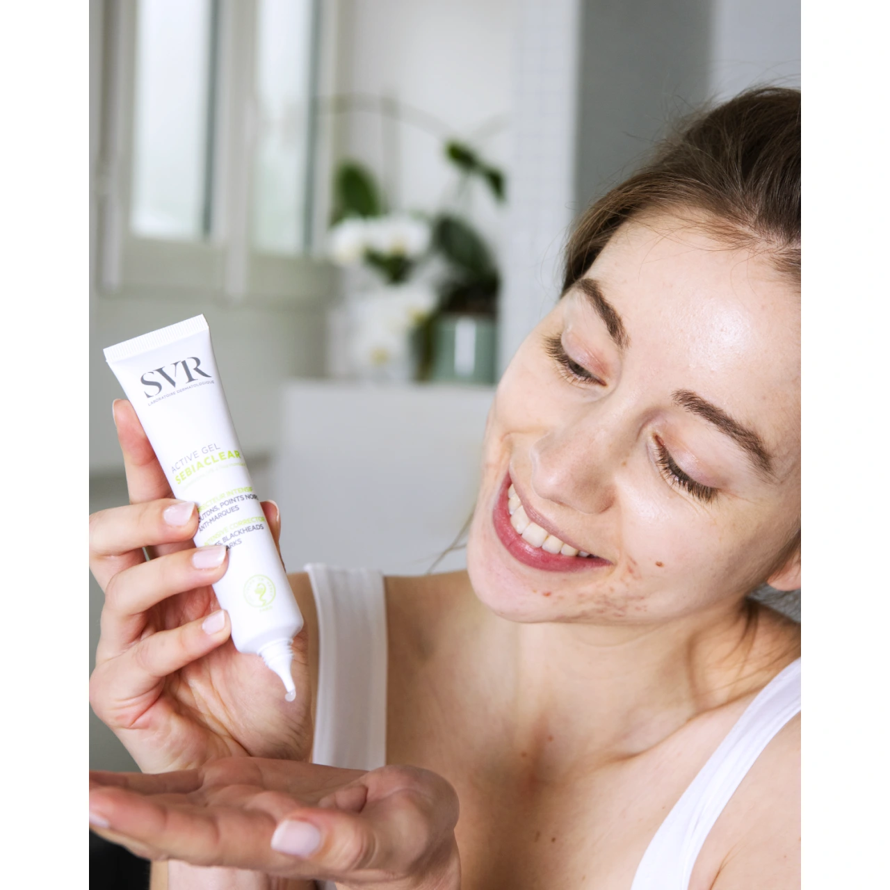 SVR Sebiaclear Correcteur Intensif Active Gel - Vue 5