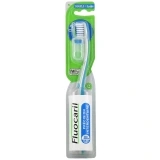 Fluocaril Brosse à dents manuelle