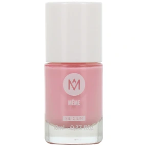 Même Vernis à Ongles au Silicium