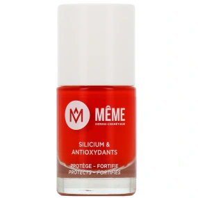 Même Vernis à Ongles au Silicium