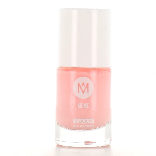 Même Vernis à Ongles au Silicium