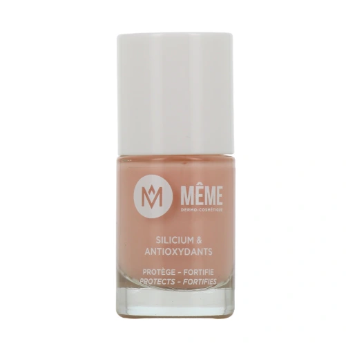 Même Vernis à Ongles au Silicium