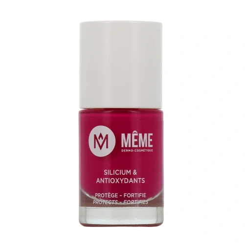 Même Vernis à Ongles au Silicium