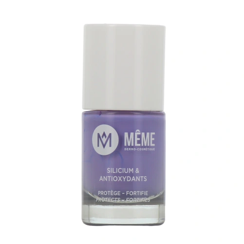 Même Vernis à Ongles au Silicium