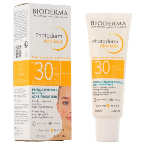 Bioderma Photoderm AKN Mat Fluide solaire SPF 30