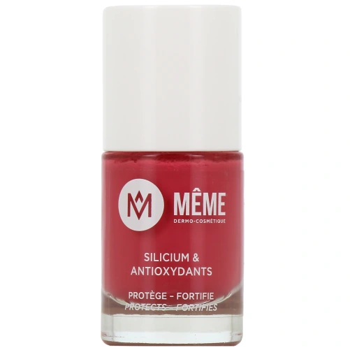 Même Vernis à Ongles au Silicium