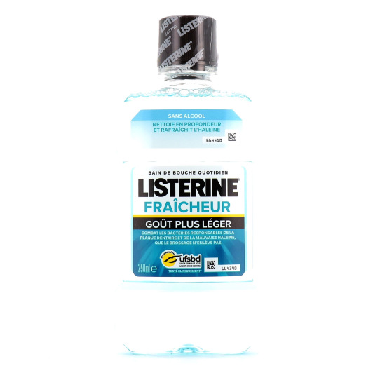 Listerine Bain de Bouche Fraîcheur Goût Plus Léger