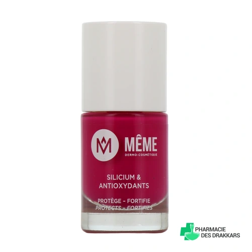 Même Vernis à Ongles au Silicium