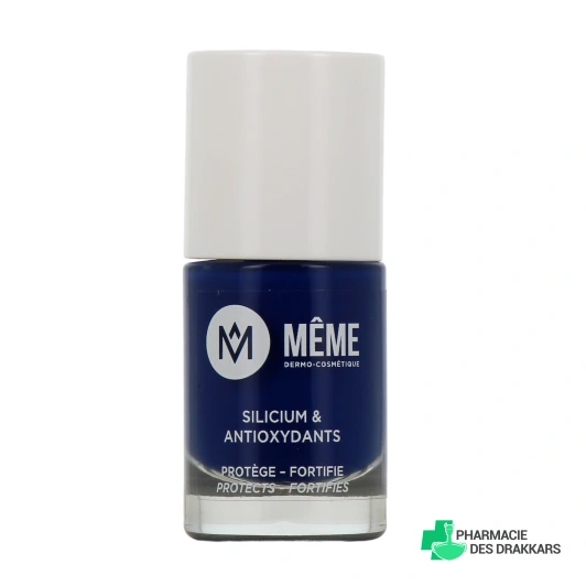 Même Vernis à Ongles au Silicium