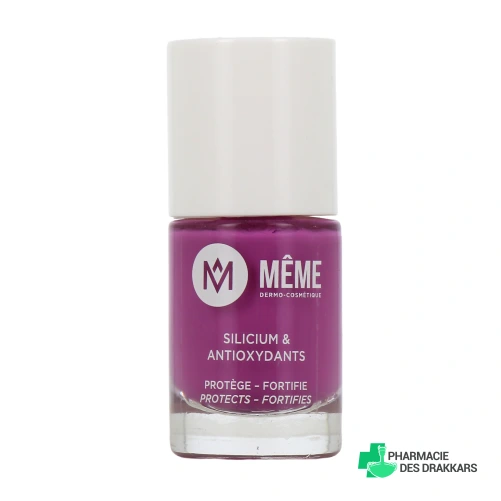Même Vernis à Ongles au Silicium