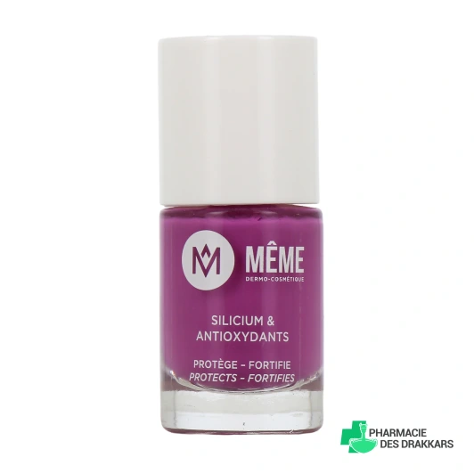 Même Vernis à Ongles au Silicium