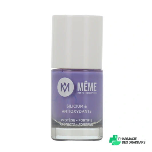 Même Vernis à Ongles au Silicium